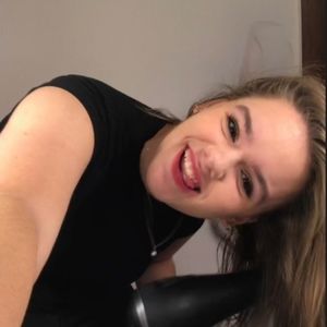 Meet your Posher, Lucy